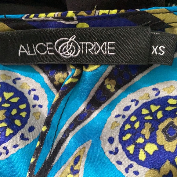 Alice & Trixie Silk Blue Paisley Flowy Tunic Slip Column Dress Bell Sleeves - XS - Picture 11 of 11